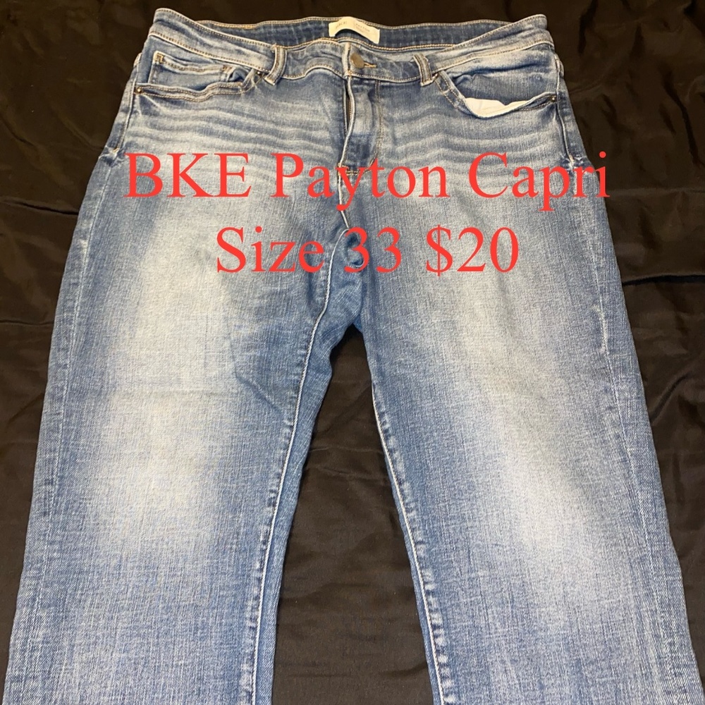 Capri Jeans
